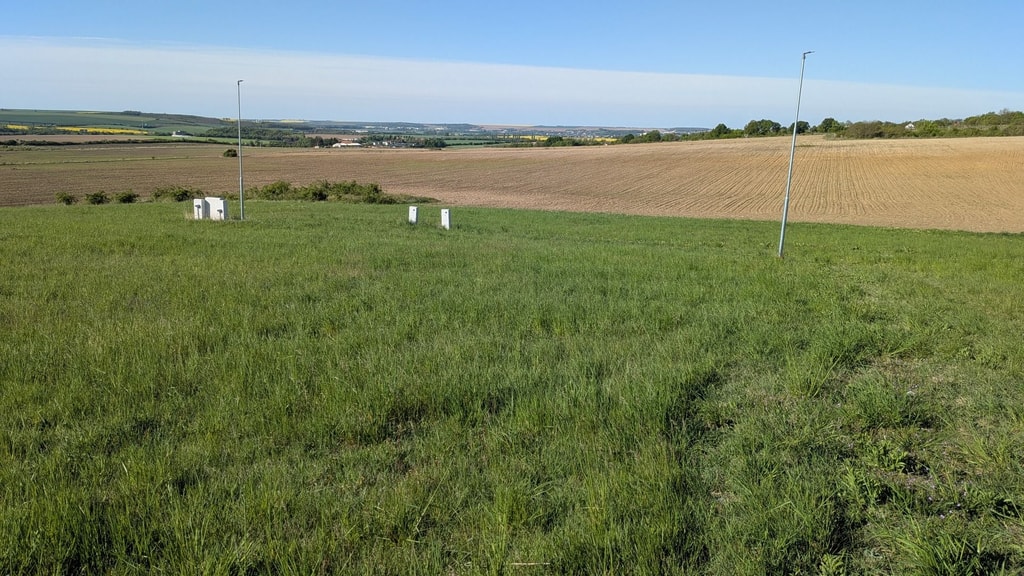 Stavebný pozemok 601 m2 v Štitároch 2
