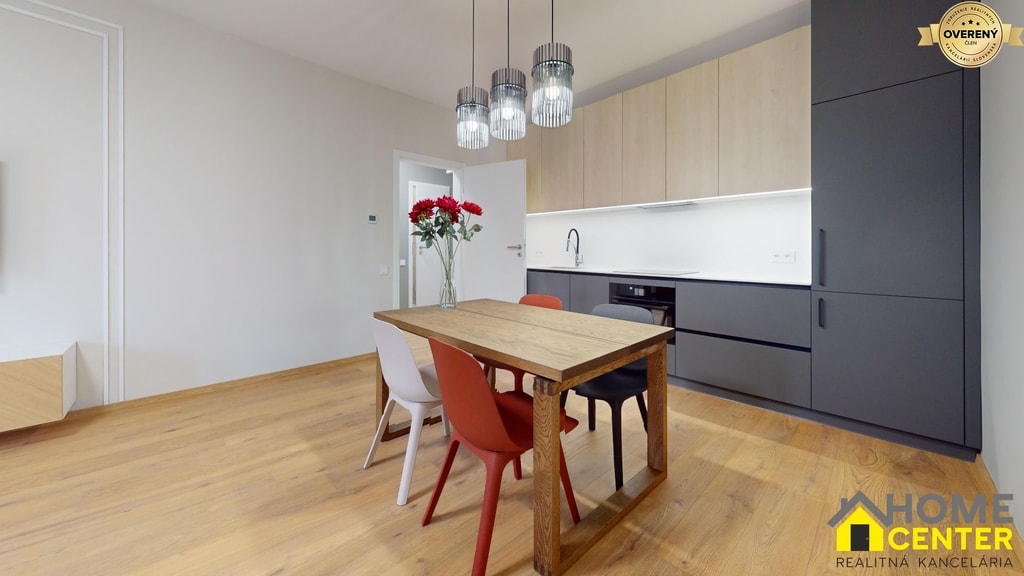 NA PREDAJ 2 izbový byt v projekte Danube Residence v Komárne 3
