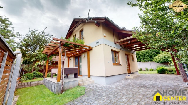NA PREDAJ KRÁSNA CHATA PRI DUNAJI, MOČA, OKRES KOMÁRNO