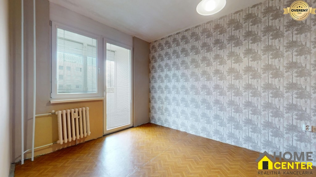 NA PREDAJ 3 IZBOVÝ BYT S LOGGIOU NA UL. GEN. KLAPKU, KOMÁRNO 4