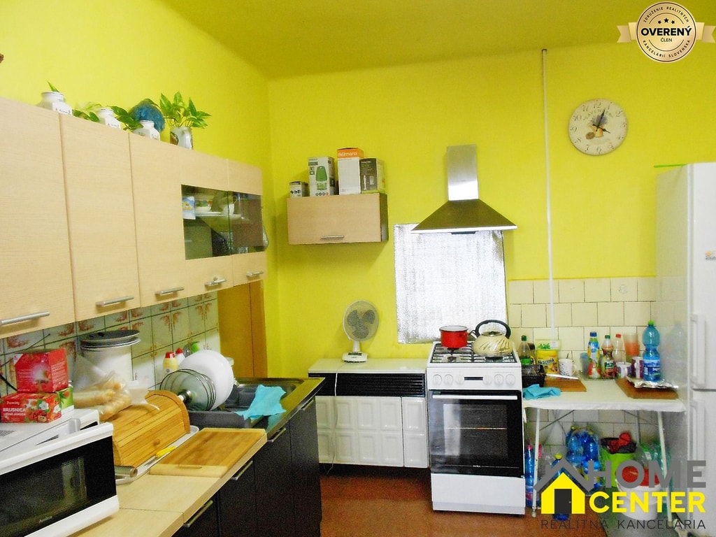 Na predaj : útulný 3a pol izbový dom , Šurany , bezbarierový 4