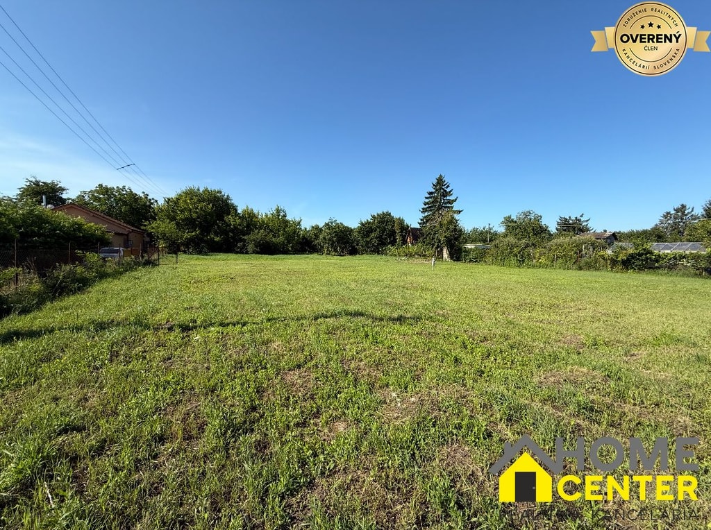 PREDAJ : záhrada, 500m2, Komárno časť Nová Stráž 2