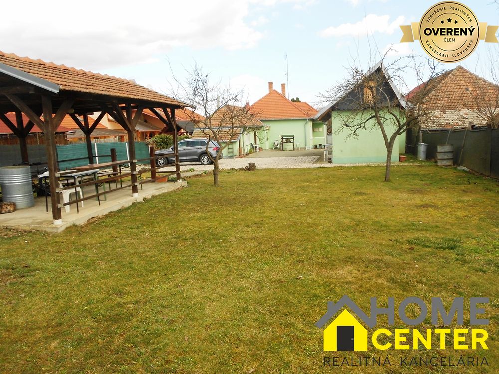 Na predaj :7 izbový rodinný dom - ubytovanie Podhájska , 2