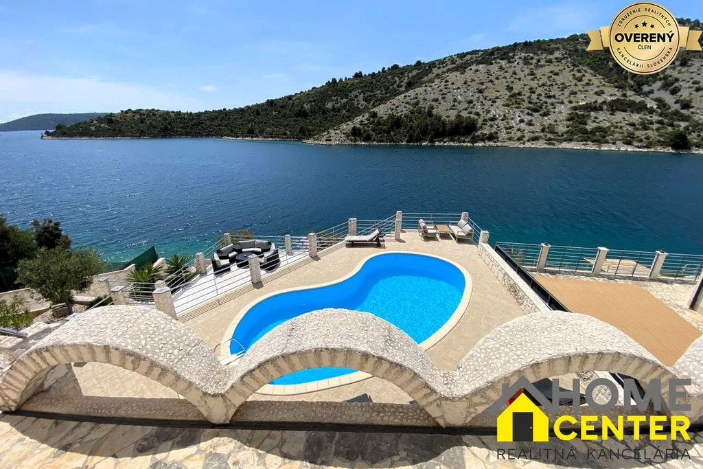 Apartmánová vila /500 m²/ pri mori, Dalmátsko, mestečko Marina 4