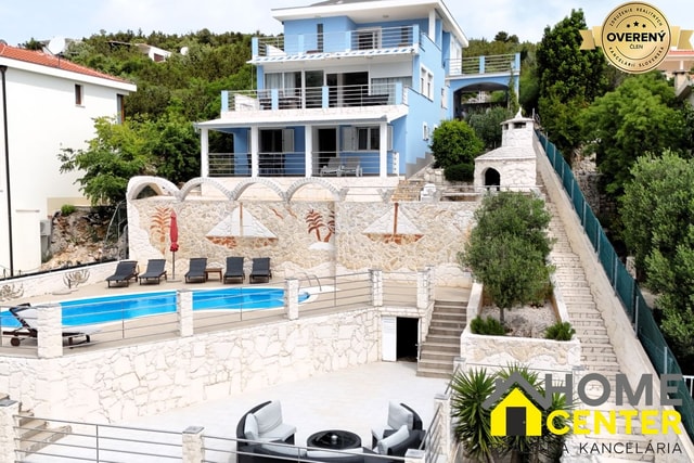 Apartmánová vila /500 m²/ pri mori, Dalmátsko, mestečko Marina