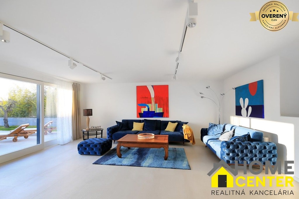 NA PREDAJ moderná vila /251 m²/ v atraktívnej lokalite, ostrov Krk 5