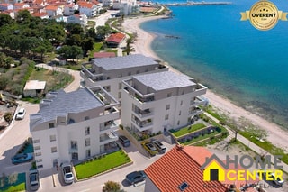 NA PREDAJ moderné byty / 41 m²/  v prvom rade od mora, ostrov PAG