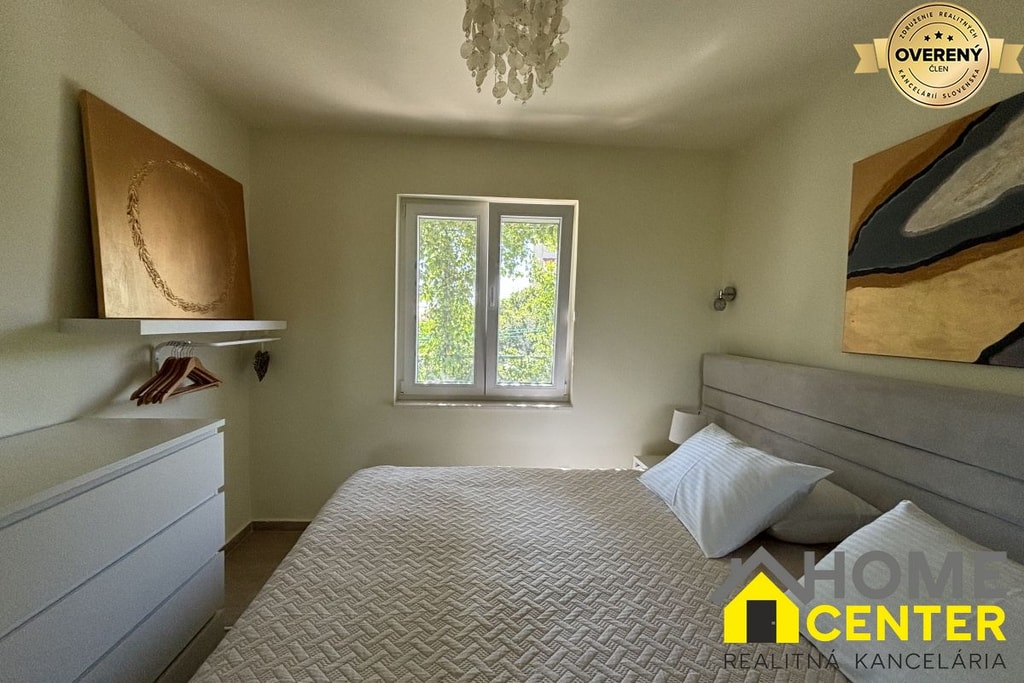 NA PREDAJ zariadený rodinný dom / 91 m² / blízko k moru, ČIOVO 2