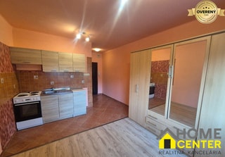 PREDAJ : GARSÓNKA 20m2, CINTORÍNSKY RAD, KOMÁRNO