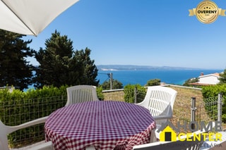 NA PREDAJ 2-izbový APARTMÁN S VÝHĽADOM NA MORE, OMIŠ