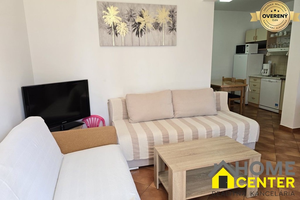 NA PREDAJ 2-izbový APARTMÁN S VÝHĽADOM NA MORE, OMIŠ 2