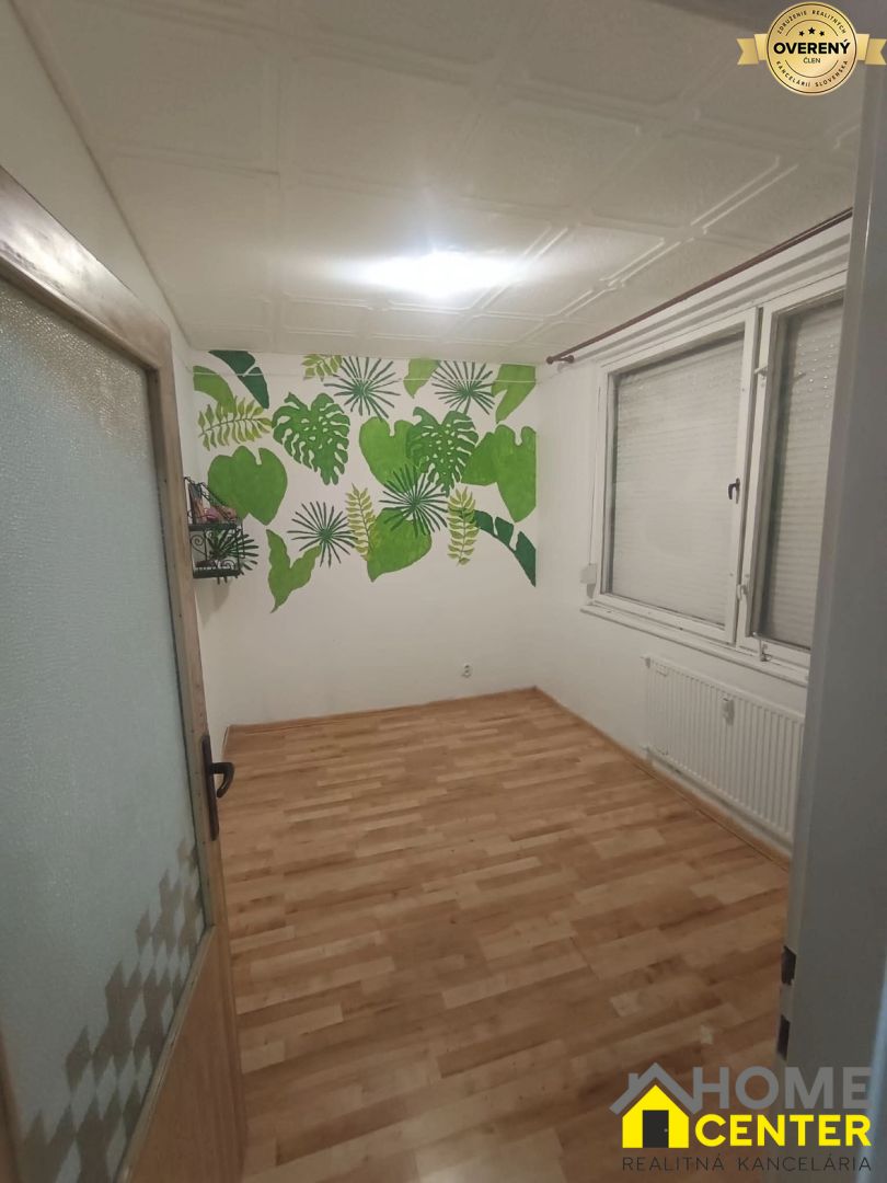 PREDAJ : 4 IZBOVÝ BYT, UL. HVIEZDNA, KOMÁRNO 4