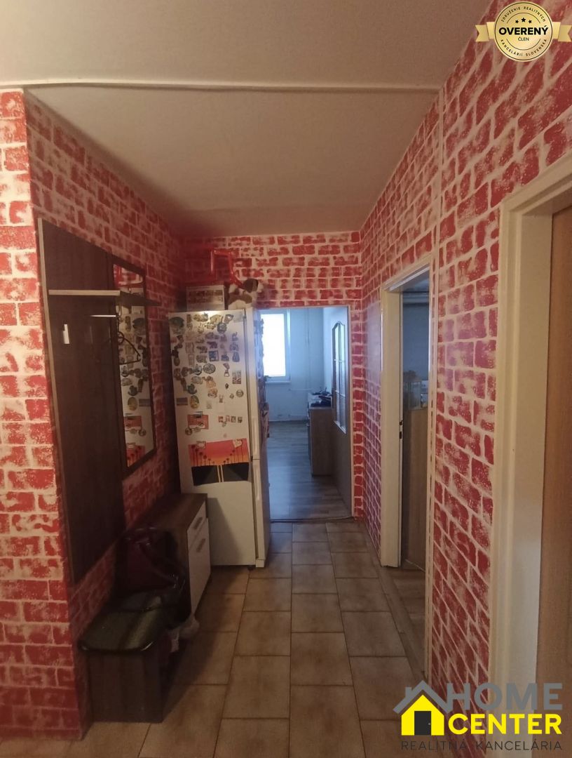 PREDAJ : 4 IZBOVÝ BYT, UL. HVIEZDNA, KOMÁRNO 5
