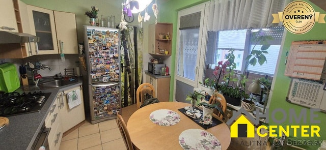 PREDAJ : 2 IZBOVÝ BYT, UL. B. KIRÁLYA, KOMÁRNO