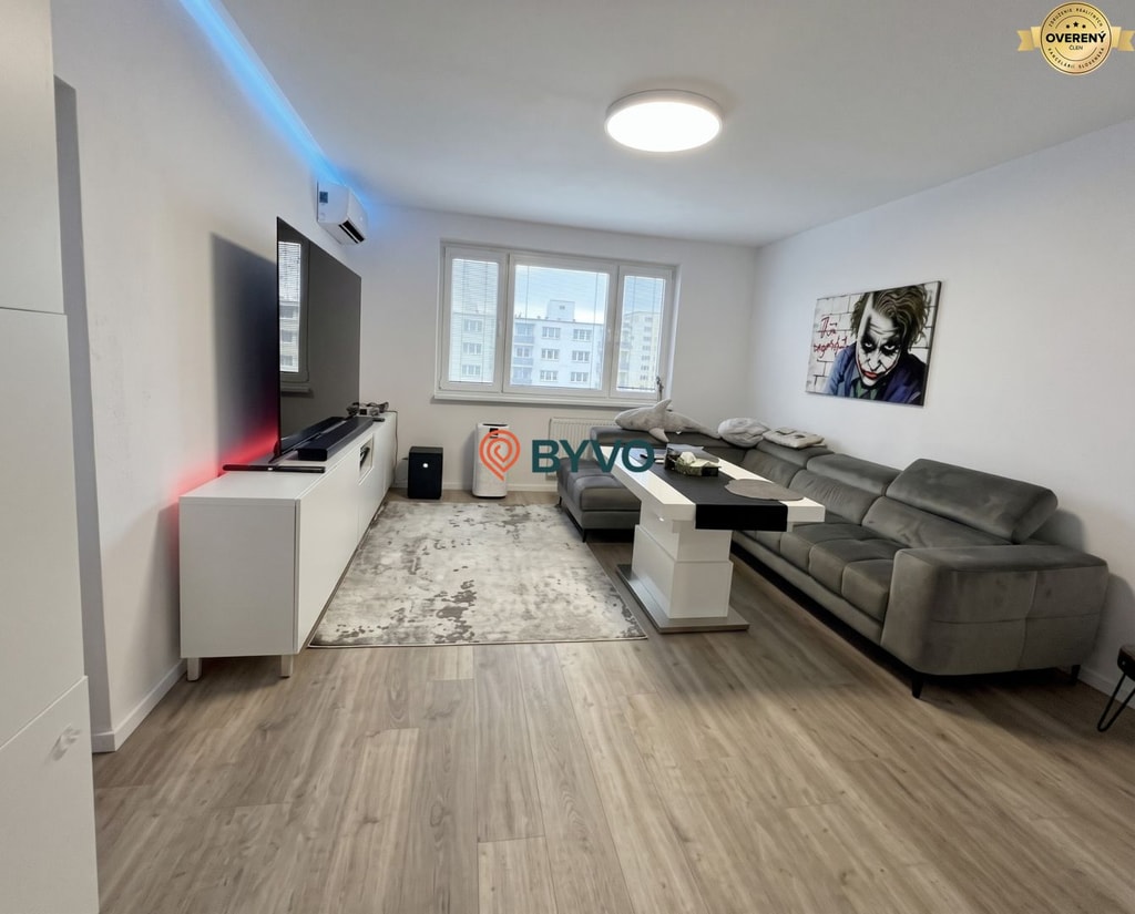 PRIESTRANNÝ 3-IZBOVÝ BYT | 90 m² | KOMPLETNE ZARIADENÝ 2