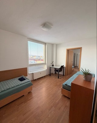 4-izbový byt, Bratislava/Nové Mesto, ulica Nová Rožňavská