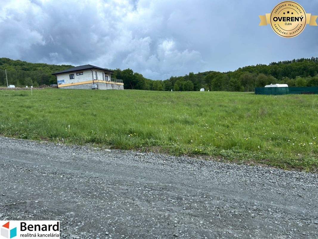 POZEMOK NA PREDAJ, 595m2, OKRUŽNÁ, OKR.PREŠOV 5