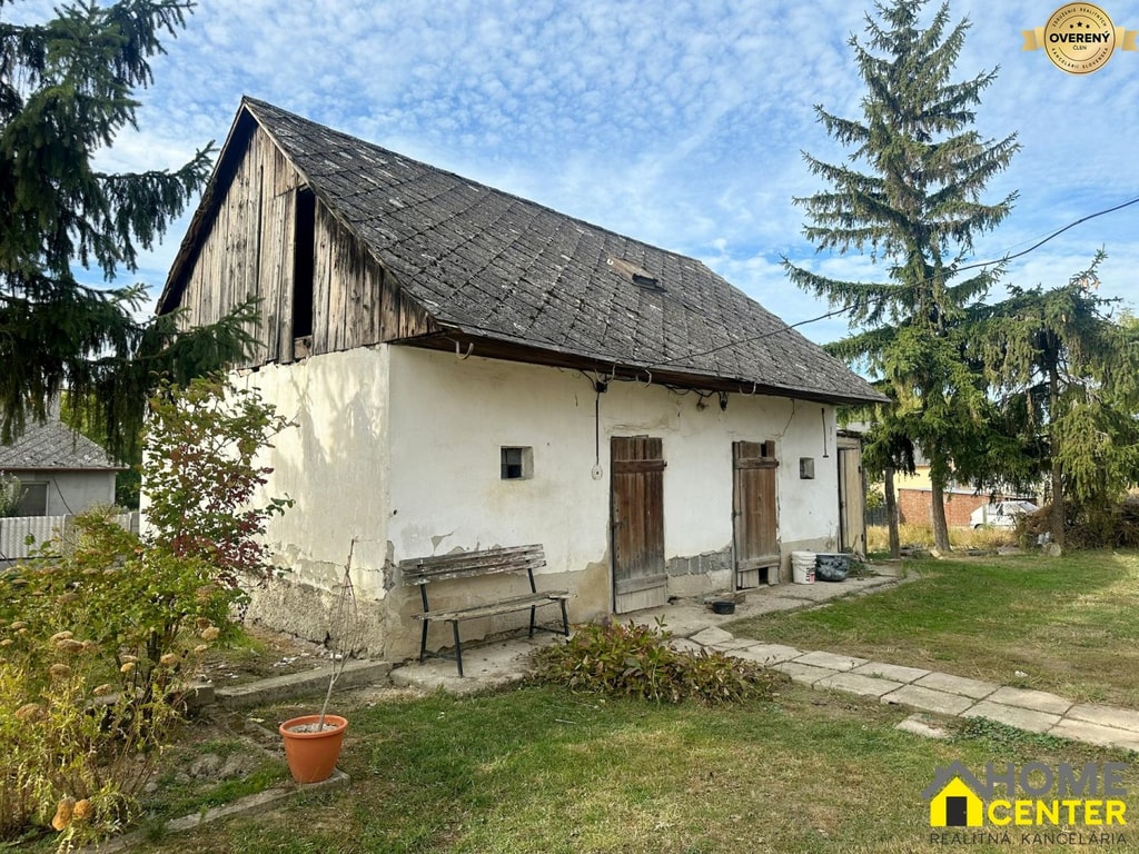 NA PREDAJ RODINNÝ DOM V BLÍZKOSTI DUNAJA, VEĽKÉ KOSIHY 3