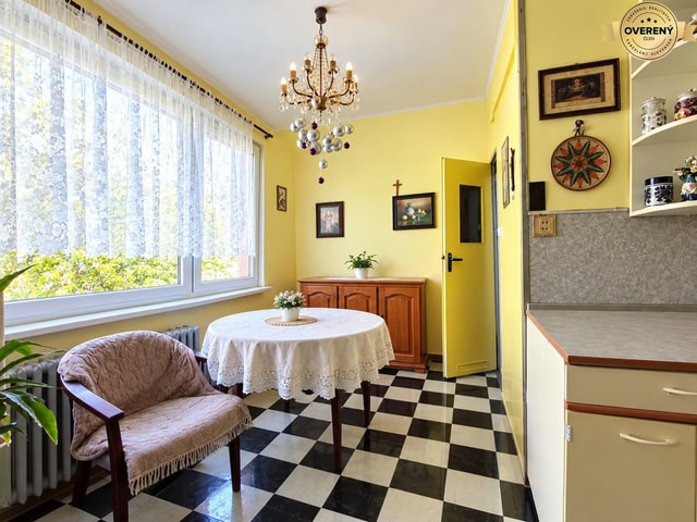 ‼️ NA PREDAJ ‼️ 2 IZBOVÝ BYT,  PARTIZÁNSKE - CENTRUM ( 61 m2 ) ‼️