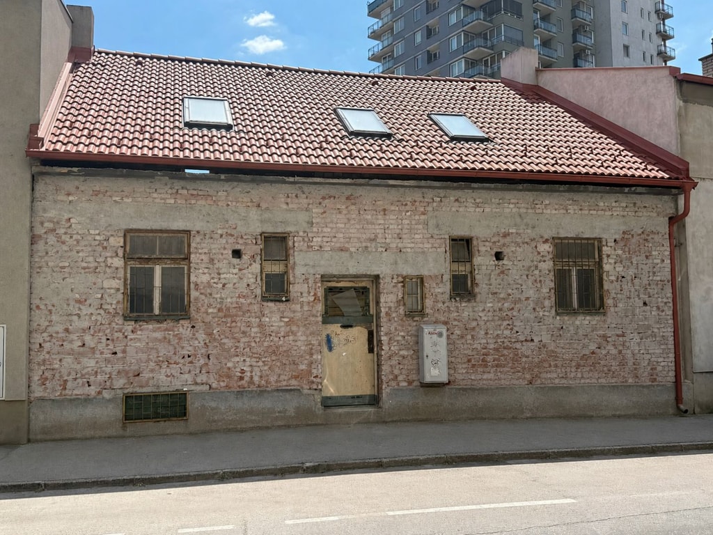 VÝNIMOČNÁ PRÍLEŽITOSŤ | RODINNÝ DOM S POTENCIÁLOM | KLINCOVÁ ULICA 2