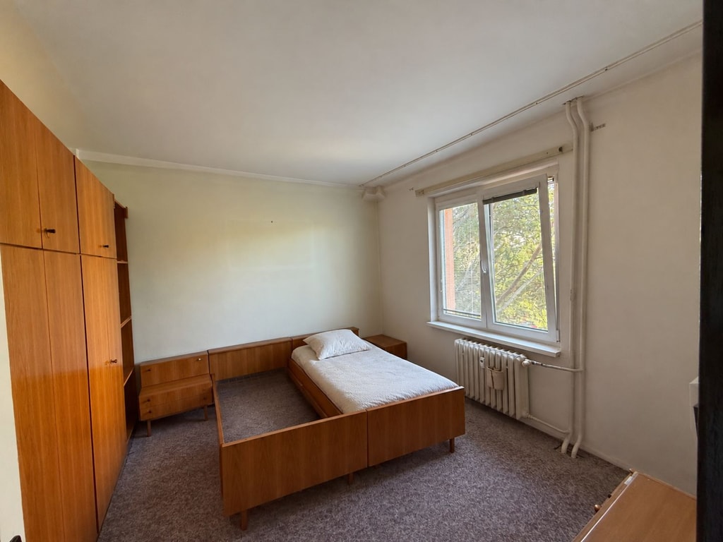 3,5-izbový byt s loggiou – Bratislava - Ružinov / Rovníková ulica 3