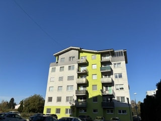 EZKLUZÍVNE* Predám 2 izbový byt Ilava, ul. SNP - 58 m2