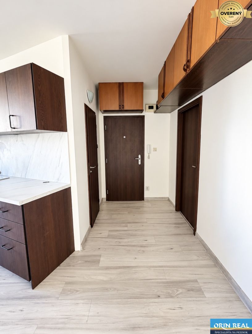 Na predaj priestranný 3 izbový byt po rekonštrukcii 73,84m2 3