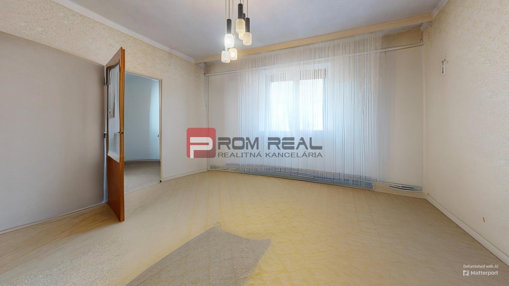 Rodinný dom Pezinok pri centre, 5 izb., pekná záhrada, garáž 5