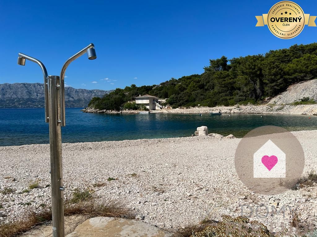 CHORVATSKO/BRAČ - Stavebný pozemok 150m od krásnej pláže 4