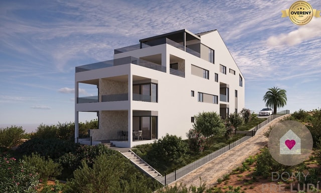 PAG/MANDRE - 3i apartmán na prízemí s loggiou a výhľadom na more