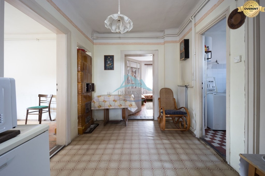 Pevný tehlový dom (77 m²) na rozľahlom pozemku (1672 m²) – Ipolyvece,