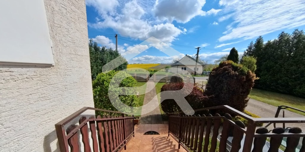 Na PREDAJ rodinný dom s pozemkom 3401 m2 v Ripňanoch !!
