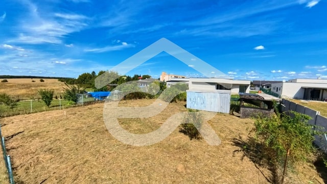 Užívanie a relax: záhrada s výmerou 444 m² v Nitre !!