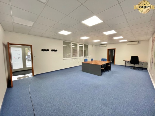 Prenájom kancelárske priestory 220 m2 s parkovaním v centre Žiliny