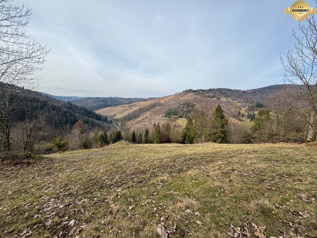 Predaj úžasného pozemku s prekrásnym výhľadom v Oščadnici (MO)