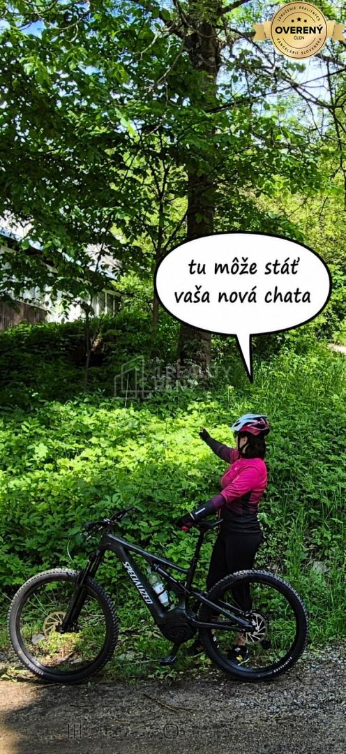 Predaj: Jedinečná ponuka - stavebný pozemok na polosamote v Terchovej