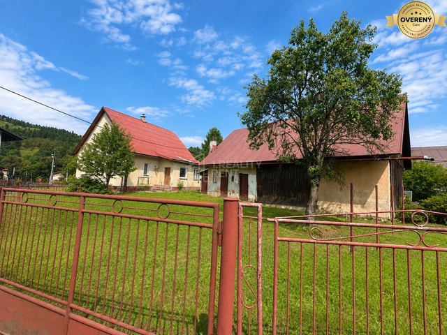 Znížená cena! Pôvodný rodinný dom s veľkým potenciálom obci Oščadnica