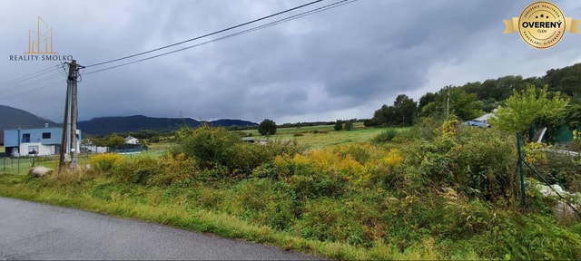 EXKLUZÍVNE - pozemok k výstavbe RD - 1222 m² - Vyšná Šebastová - Prešo