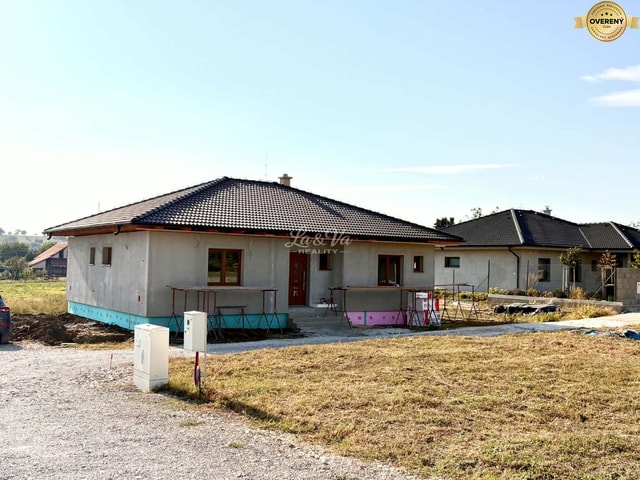 Na predaj 4- izbový rodinný dom v Golianove
