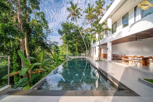 Babony TRE I Na predaj Luxusná vila „Tomma“ v Ubud, Bali