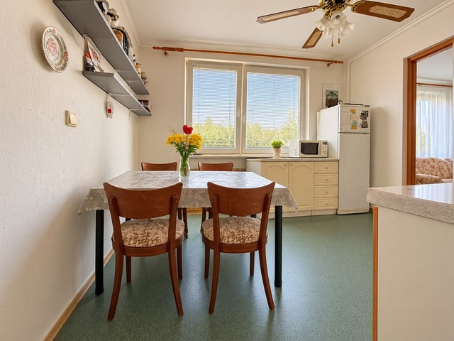 4-izbový byt Ludanice, 90 m², 3 balkóny – 118 000 €
